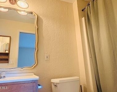 125 Kingsway - Photo Thumbnail 13