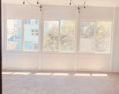 125 Kingsway - Photo Thumbnail 14