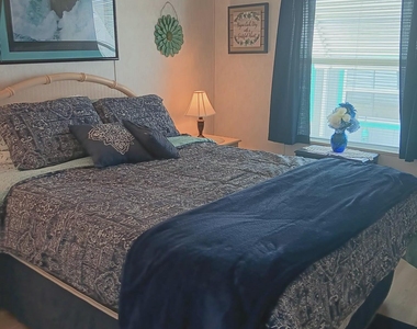 7606 Cedar Bark Road - Photo Thumbnail 17
