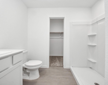 1134 Blue Stone Drive - Photo Thumbnail 31