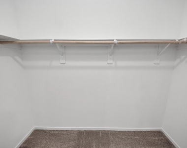 1134 Blue Stone Drive - Photo Thumbnail 32