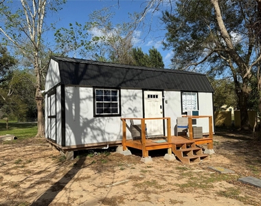 13298 County Road 190 - Photo Thumbnail 3