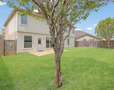 4810 Vintage Grove Court - Photo Thumbnail 30