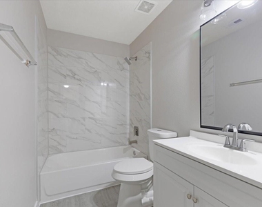 4810 Vintage Grove Court - Photo Thumbnail 24