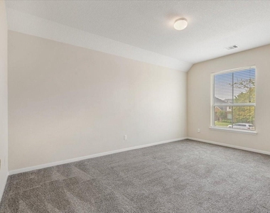 4810 Vintage Grove Court - Photo Thumbnail 25
