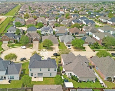 4810 Vintage Grove Court - Photo Thumbnail 31