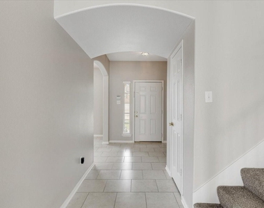 4810 Vintage Grove Court - Photo Thumbnail 3