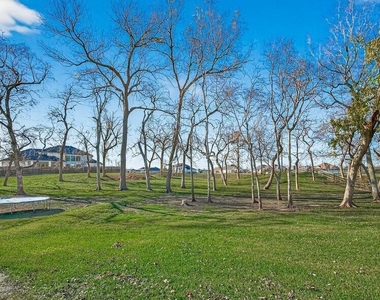 4011 Westerdale Drive - Photo Thumbnail 21