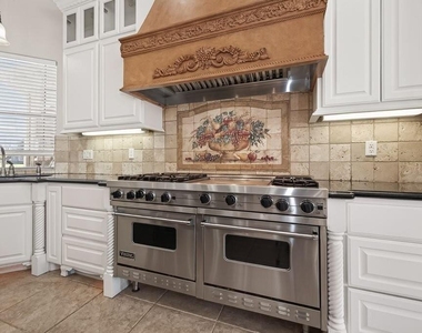4011 Westerdale Drive - Photo Thumbnail 10