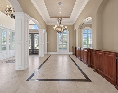 4011 Westerdale Drive - Photo Thumbnail 3