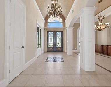 4011 Westerdale Drive - Photo Thumbnail 2