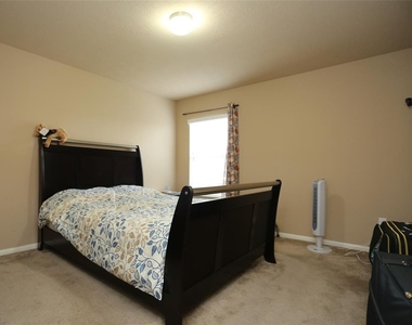 9418 Cholla Hill Court - Photo Thumbnail 7