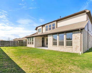 9626 Dancing Grass Drive - Photo Thumbnail 38