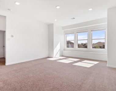 9626 Dancing Grass Drive - Photo Thumbnail 22
