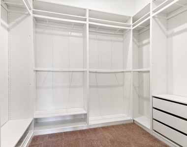 9626 Dancing Grass Drive - Photo Thumbnail 19