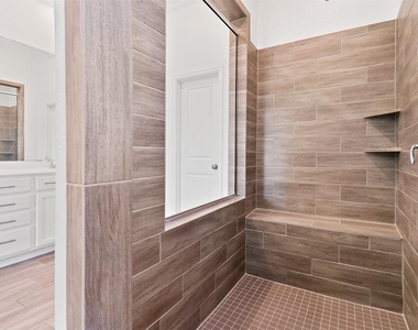 9626 Dancing Grass Drive - Photo Thumbnail 18