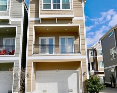 1227 W 19th Street - Photo Thumbnail 1