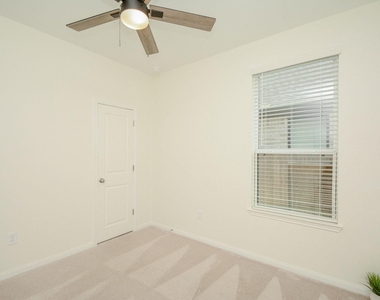18134 S Sonresa Way - Photo Thumbnail 21