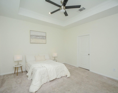 18134 S Sonresa Way - Photo Thumbnail 14