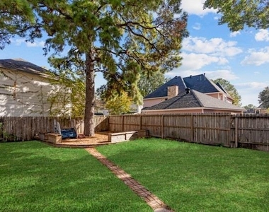 6419 Sutter Park Lane - Photo Thumbnail 15