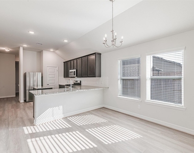 7431 Sail Hill Drive - Photo Thumbnail 17