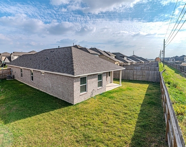 7431 Sail Hill Drive - Photo Thumbnail 38