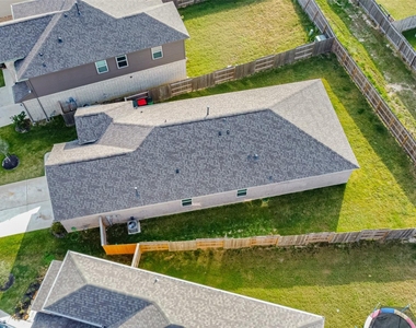 7431 Sail Hill Drive - Photo Thumbnail 42