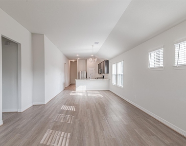 7431 Sail Hill Drive - Photo Thumbnail 22