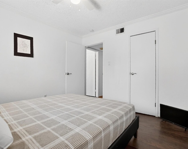 3770 Lovers Wood Lane - Photo Thumbnail 23