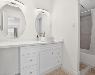 3770 Lovers Wood Lane - Photo Thumbnail 25
