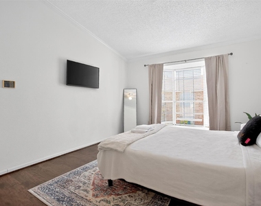 3770 Lovers Wood Lane - Photo Thumbnail 19
