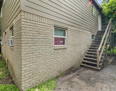 2328 Boss Street - Photo Thumbnail 8