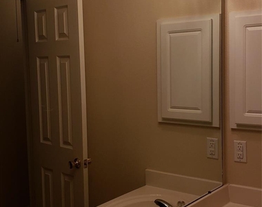 9923 Yearling Place - Photo Thumbnail 25