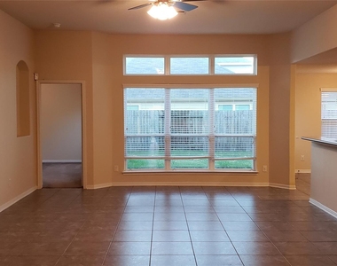 9923 Yearling Place - Photo Thumbnail 4
