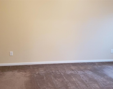 9923 Yearling Place - Photo Thumbnail 19