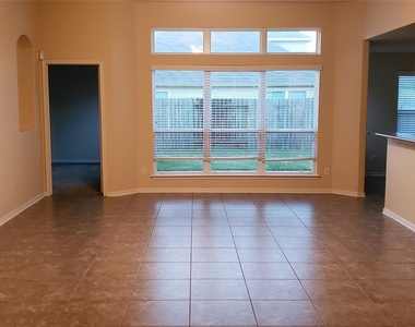 9923 Yearling Place - Photo Thumbnail 13