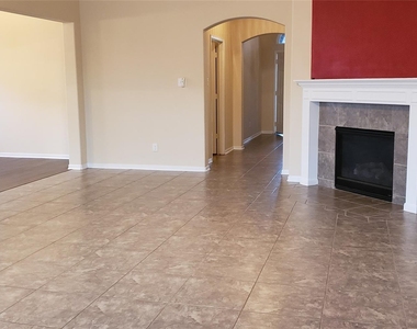9923 Yearling Place - Photo Thumbnail 12
