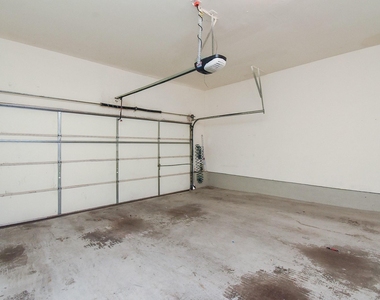 13646 Garden Grove Ct - Photo Thumbnail 30