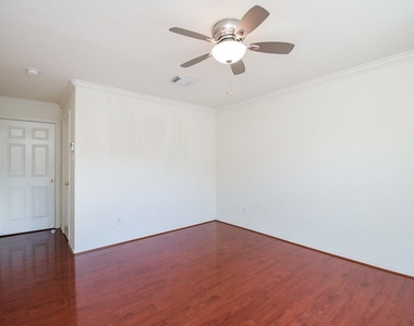 13646 Garden Grove Ct - Photo Thumbnail 24