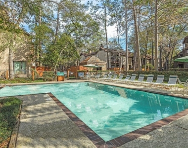 11711 Memorial Drive - Photo Thumbnail 15