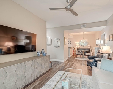 11711 Memorial Drive - Photo Thumbnail 1