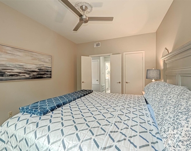 11711 Memorial Drive - Photo Thumbnail 11