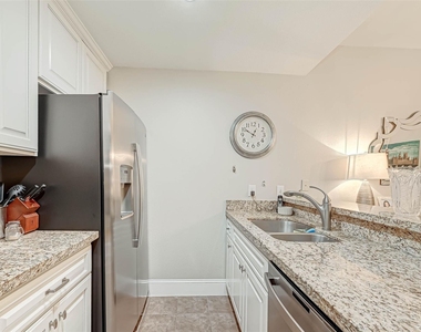 11711 Memorial Drive - Photo Thumbnail 7