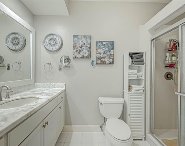 11711 Memorial Drive - Photo Thumbnail 17