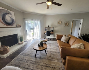 7250 W Greens Road - Photo Thumbnail 6