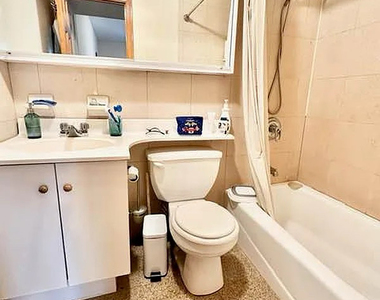 332 East 14th Street - Photo Thumbnail 7