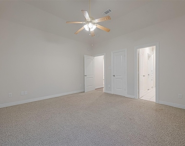 1189 Lovett Street - Photo Thumbnail 12
