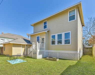 1815 28th Street - Photo Thumbnail 21