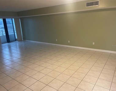 851 Bayway Boulevard - Photo Thumbnail 10
