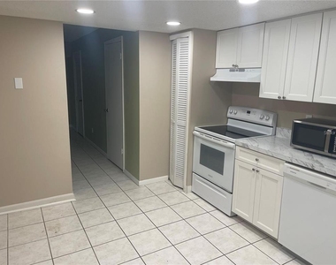 851 Bayway Boulevard - Photo Thumbnail 8